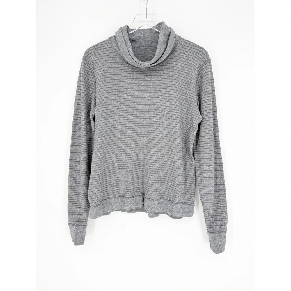 Lululemon Double Up Reversible Turtleneck Top Women's 10 Grey